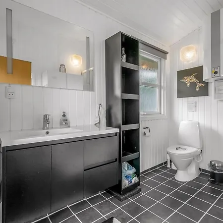 Ayo - 200m From The Sea By Interhome Knebel